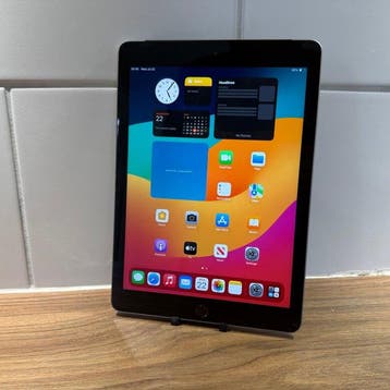 Apple iPad (6th Generation) 32GB Wifi + Cellular - Mobiele, Nieuw