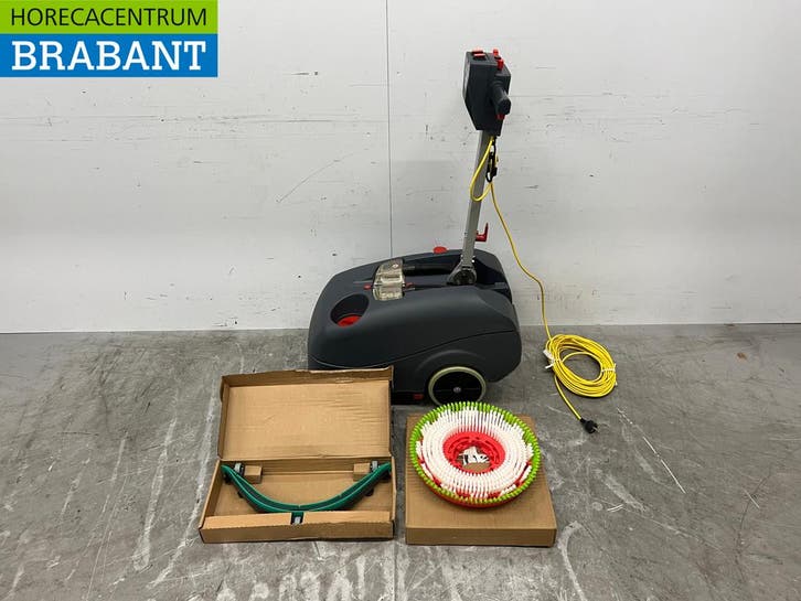 Numatic TT 1840 G Schrob-/Zuigmachine 230V Horeca, Zakelijke goederen, Horeca | Overige, Ophalen of Verzenden