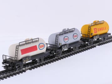 Schaal H0 Märklin 4501, 4501 en 4502 set van 3 ketelwagen.., Wisselstroom, Gebruikt, Overige typen, Ophalen of Verzenden