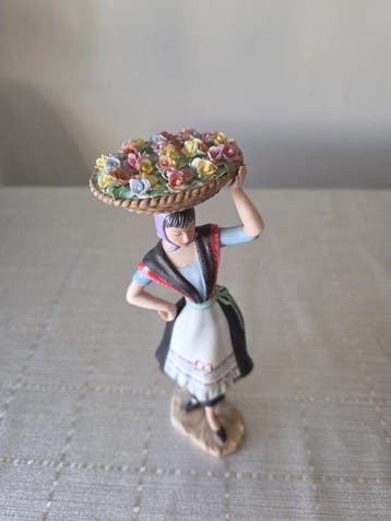 Vista Alegre - sculptuur, Varina Lisboa - 22 cm - Biscuit