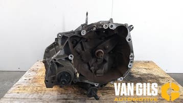 Versnellingsbak Renault Clio O219632, Nieuw