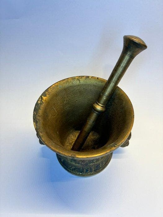 Vijzel en stamper (2) - Gegoten messing - Messing mortier en, Antiquités & Art, Antiquités | Ustensiles de cuisine