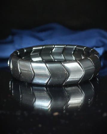 Prachtige Terahertz-armband in een fluwelen geschenkdoos •