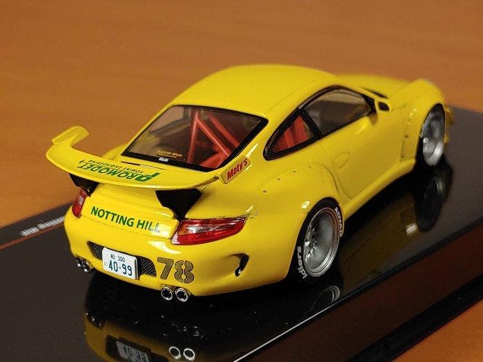 IXO 1:43 - Model sportwagen - Porsche Rauh Welt RWB 997 Geel, Hobby & Loisirs créatifs, Voitures miniatures | 1:5 à 1:12