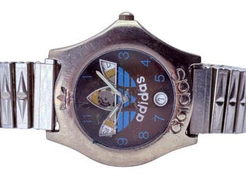 Veiling - Adidas | Karakteristiek Vintage Horloge met Stretc