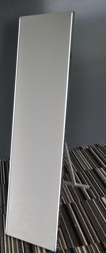 Sanifun Duo-Led spiegel Lela 420 x 1600, Huis en Inrichting, Badkamer | Badkamermeubels
