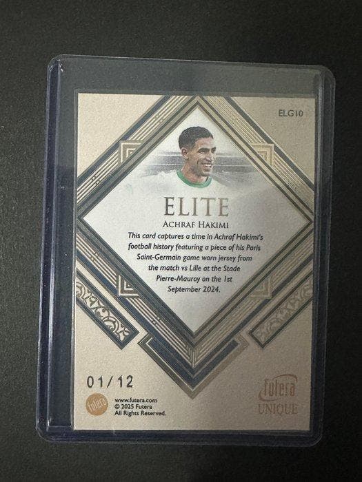 Futera Unique - ACHRAF HAKIMI - Game-Used Jersey Relic (PSG), Collections, Autocollants