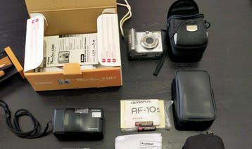 Canon PowerShot A560, Olympus AF-10s & Yashica Zoomate 105, Audio, Tv en Foto, Nieuw