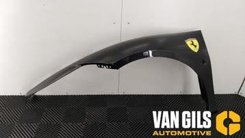 Scherm links-voor Ferrari F8 Tributo O236776