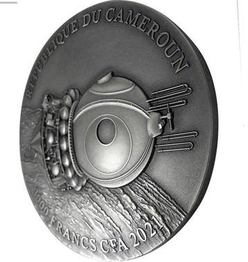 Kameroen. 2000 Francs 2021, Yuri Gagarin - 60th Anniversary