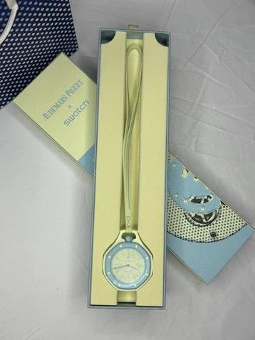Swatch - Swatch × Audemars Piguet BLAUE ACHT - Sans prix de, Handtassen en Accessoires, Horloges | Heren, Nieuw
