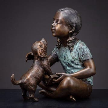 Beeld, Exclusief sculptuur van een lezend meisje met puppy -