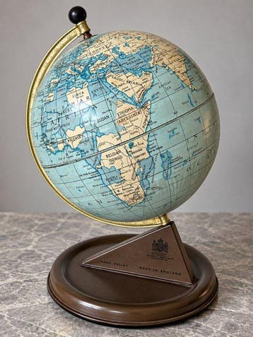 Terrestrial table globe - Chad Valley – 1950s Tin World
