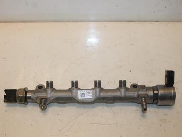 Galerij (Injectie) Volkswagen Touran O141937, Nieuw