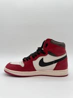 Nike - Nike Air Jordan 1 High Lost and Found - Sneakers -