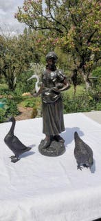 sculptuur, Grande sculpture paysanne au mouton + oie et