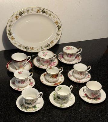 Tasse et soucoupe - Porcelaine