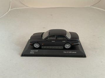 Minichamps, IXO 1:43 - Modelauto (3) - Jaguar XJR; Bentley, Hobby & Loisirs créatifs