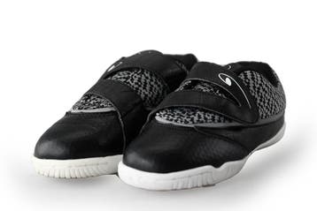 Evolv Sneakers Jongens in maat 29 Zwart, Jongen of Meisje, Schoenen, Zo goed als nieuw, Verzenden