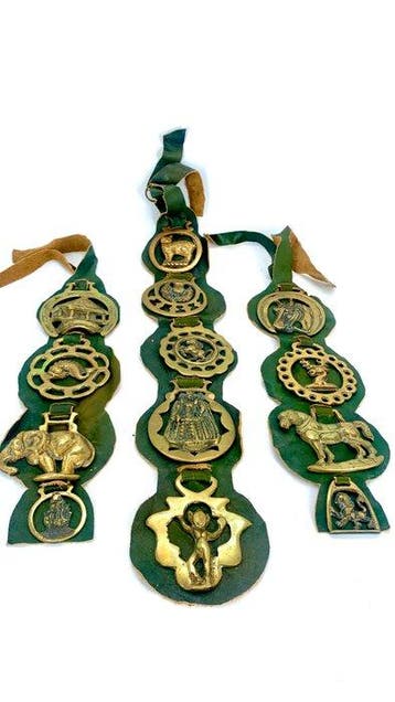 Decoratief ornament (13) - Paardenmartingalen - Verenigd