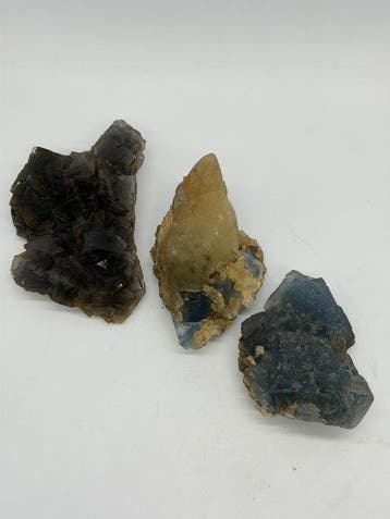 Prachtige verzameling blauwe en paarse fluoriet- en kwarts, Verzamelen