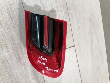 Macan achterklep lamp rechts 95B945094F, Verzenden, Gebruikt
