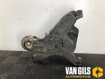 Draagarm onder links-achter Mercedes Vito O277936