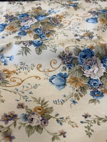 Decoratieve stof met een romantische en klassieke