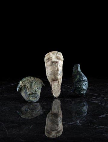 Oud-Romeins, Keizerrijk Brons Set van drie votieve beelden, Antiek en Kunst