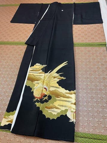 Zijden zwarte kimono met mouwen - Japan - Halverwege de, Antiek en Kunst