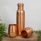 Puur koperen set van fles sequence gehamerd ± 950 ml met 2, Ophalen of Verzenden, Nieuw