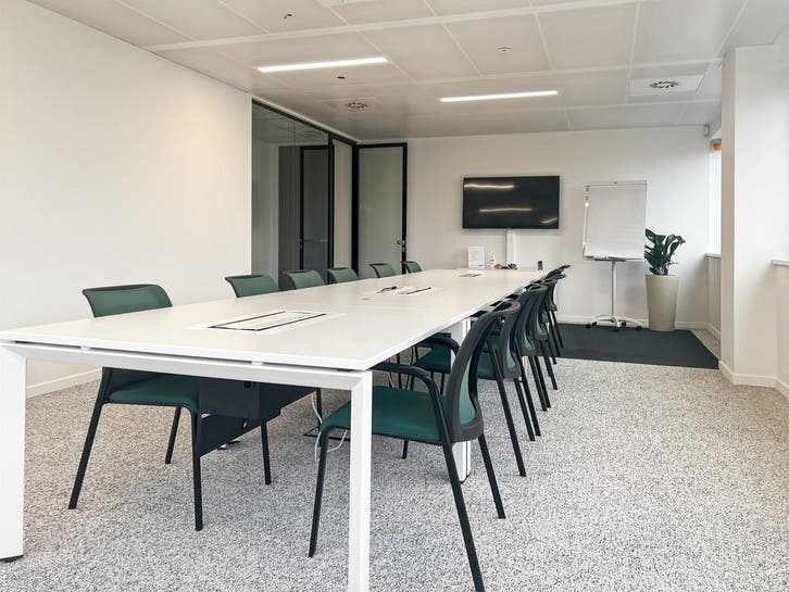 Espace de bureau pour 4 pers. à Louvain-La-Neuve, Axis Parc, Zakelijke goederen, Bedrijfs Onroerend goed