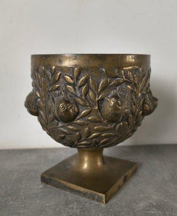 Tasse - Grote kelk met duif / vogel versiering - Bronze,