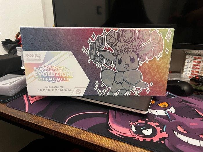 Pokémon - 1 Box - Evoluzioni Prismatiche Collezione Super, Hobby & Loisirs créatifs, Jeux de cartes à collectionner | Pokémon