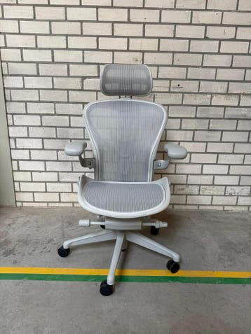 Herman Miller Aeron Remastered Mineral - Incl. Hoofdsteun!, Verzenden, Bureaustoel