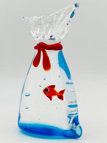 Handmade Murano glass - Sculpture, Sacchetto con pesce rosso