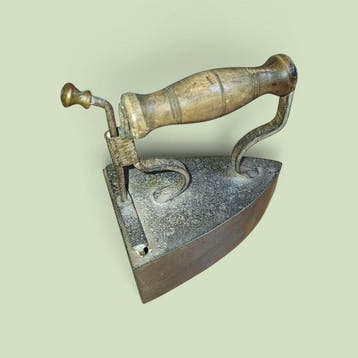 Strijkijzer (4) - Smeedijzer, Gietijzer - Antieke, Antiek en Kunst