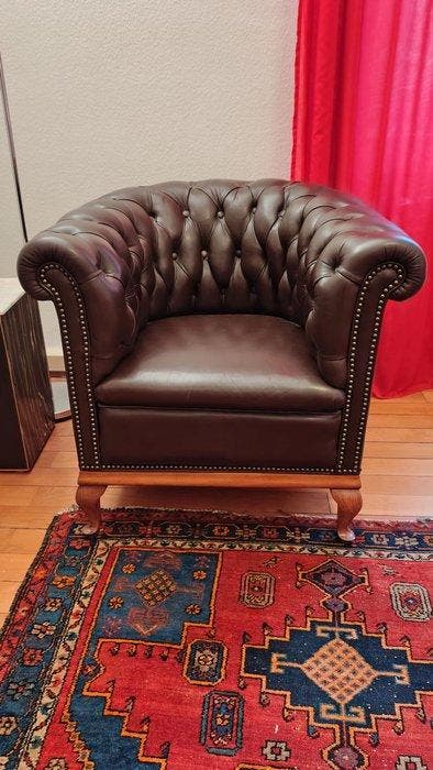 Fauteuil - Chesterfield clubstoel - Leder, Hout, Antiek en Kunst, Curiosa en Brocante