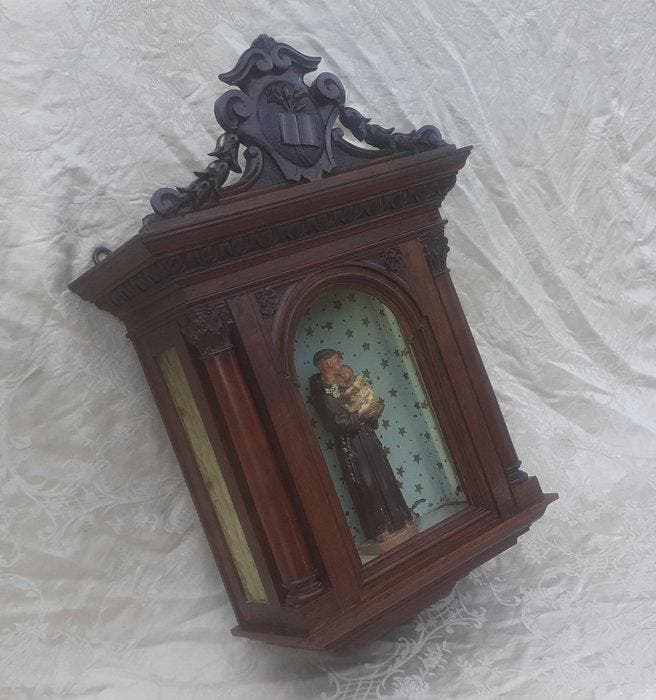 Edicola / tabernakel in walnotenhout. - Antiek - Walnoot -, Antiek en Kunst, Kunst | Niet-Westerse kunst