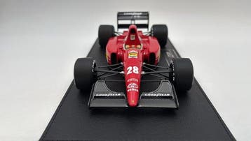 GP Replicas 1:18 - Modelauto - Ferrari F92A Ivan Capelli, Nieuw