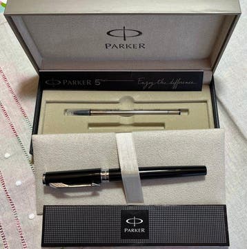 Parker - Parker 5th - Vulpen, Nieuw