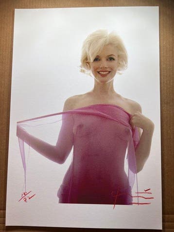 Bert Stern (1929–2013) - Marilyn Monroe in the Fuscia Scarf, Antiek en Kunst, Kunst | Schilderijen | Modern