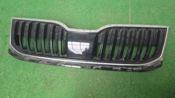Calandre Skoda Octavia III 2017 -, Autos : Pièces & Accessoires, Ophalen, Utilisé, Avant, Skoda