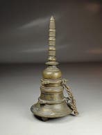 Inktpot in de vorm van een boeddhistische stupa - Brons -, Antiek en Kunst