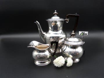 Messulam - Koffie- en theeservies (3) - .800 zilver -