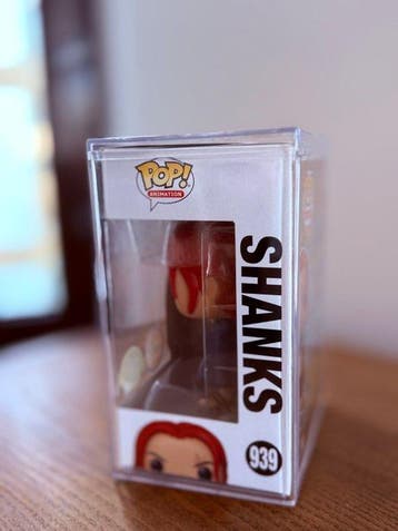 Funko - Funko Pop - One Piece - Shanks CHASE+Hard Protector