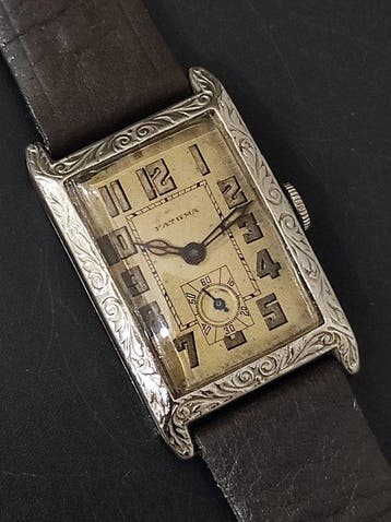 FATHMA - Art Deco - Fixed lugs - Big size - 1920s - Solid