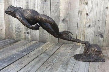 Beeld, Leaping bronze frog Fountain - 80 cm - Giet brons.