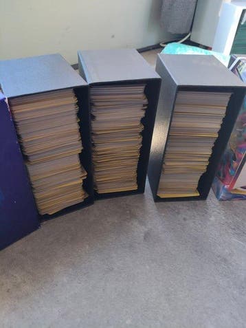 Pokémon - 2500 Bulk kaarten - Pokémon, Hobby en Vrije tijd, Nieuw