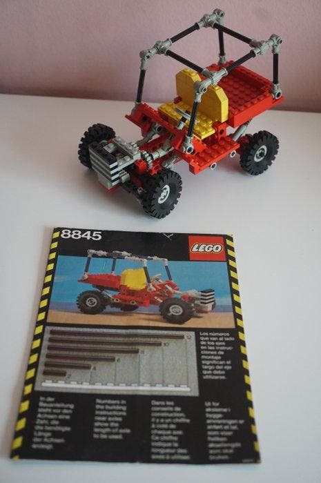 Lego Set - Technic - 8845 - Dune Buggy, 8888 - Idea Book, Enfants & Bébés, Jouets | Duplo & Lego